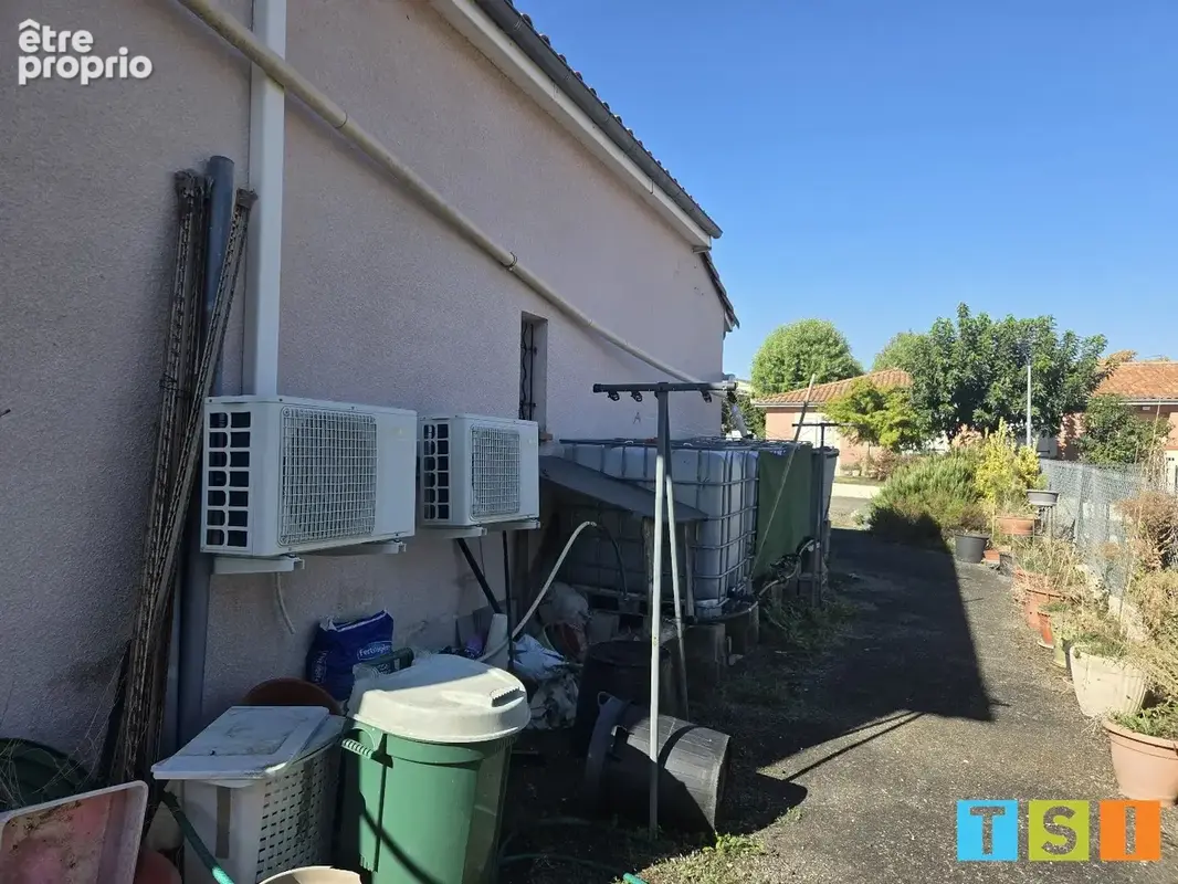 Villa de plain-pied 100 m²  4 pièces  Terrain clos et arboré de 734 m² - photo 15