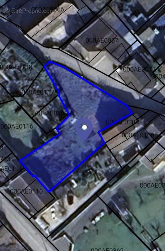 Terrain à BOUVESSE-QUIRIEU