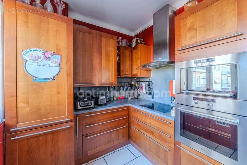 69004 Lyon – appartement lumineux - 4 pièces - 2 chambres - toit-terrasse -proximité commodités – 15 minutes du parc de la Tête  - photo 4