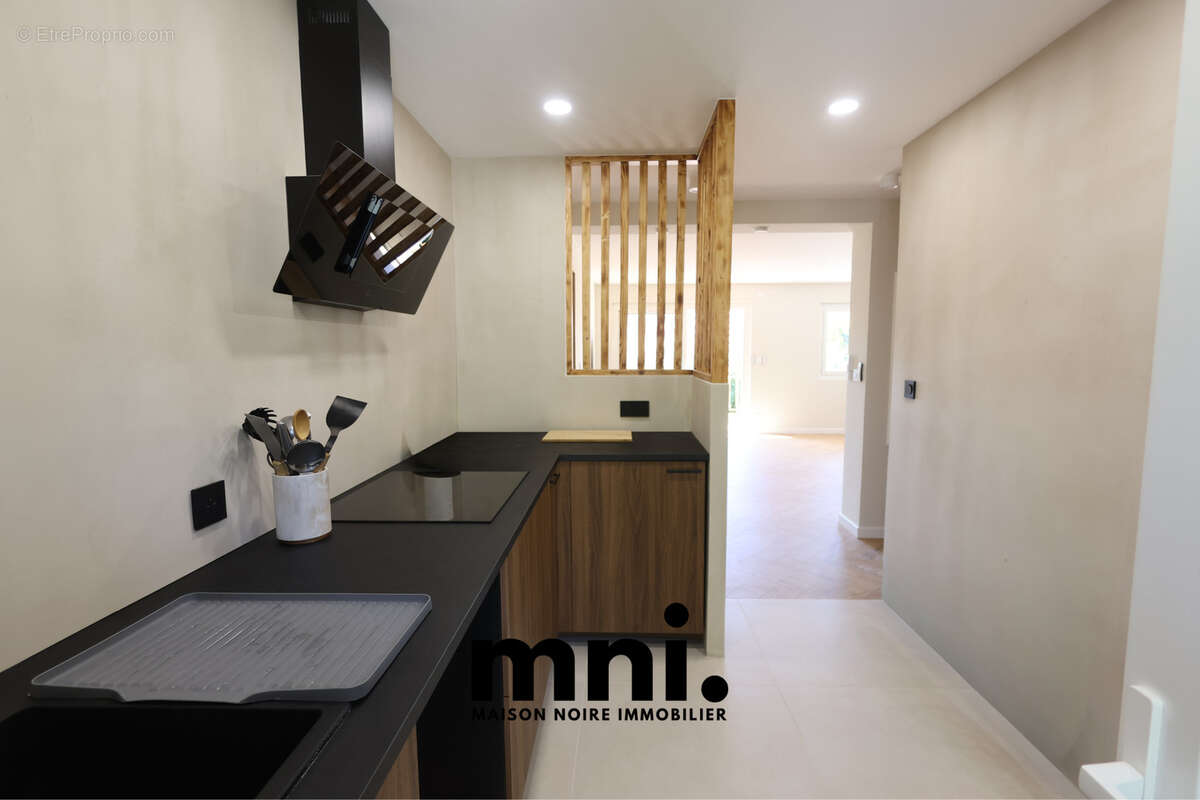 Appartement à SIX-FOURS-LES-PLAGES