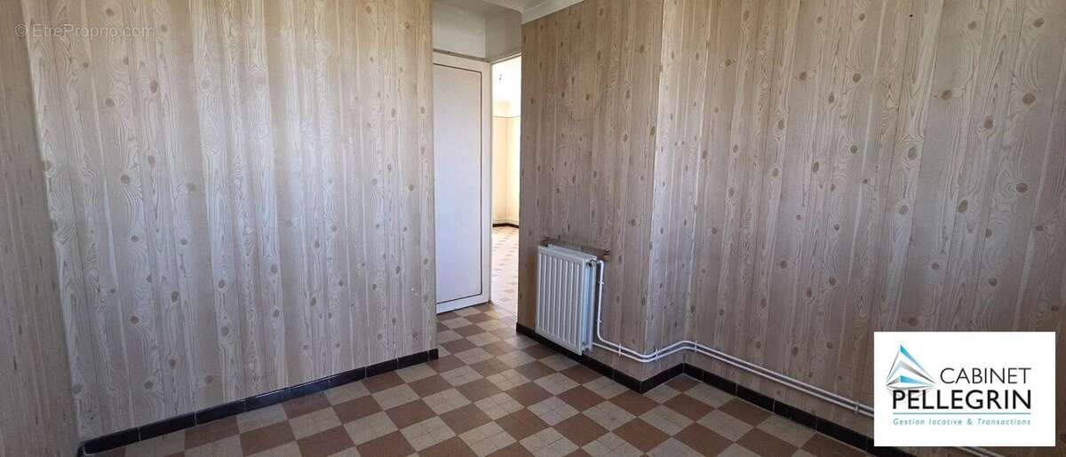 Appartement à MARSEILLE-8E