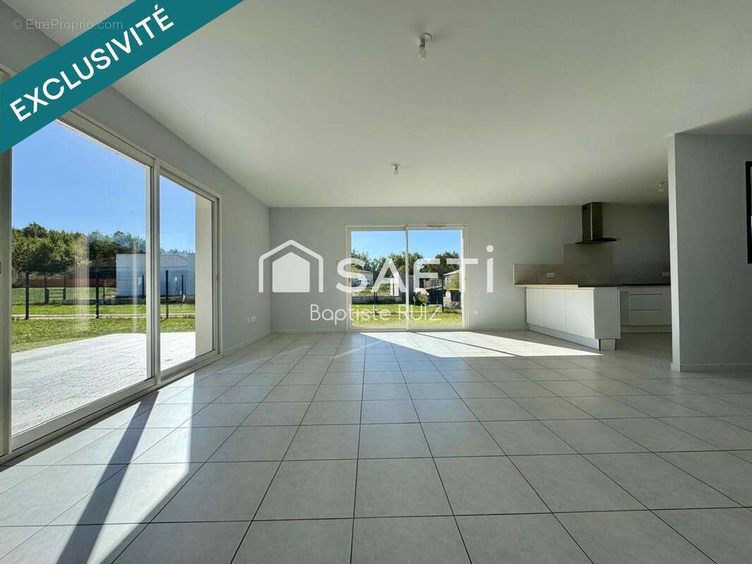 Photo 2 - Maison à LACOURT-SAINT-PIERRE