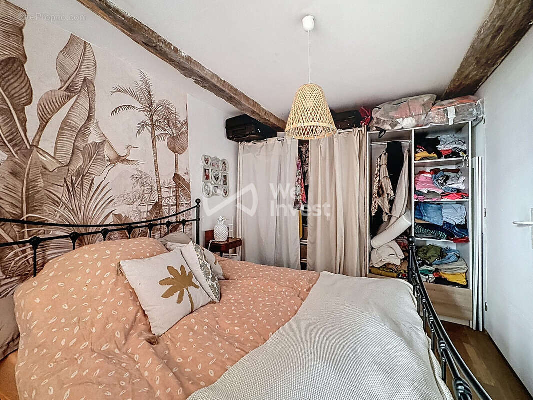 Maison à CHATEAUNEUF-LES-BAINS