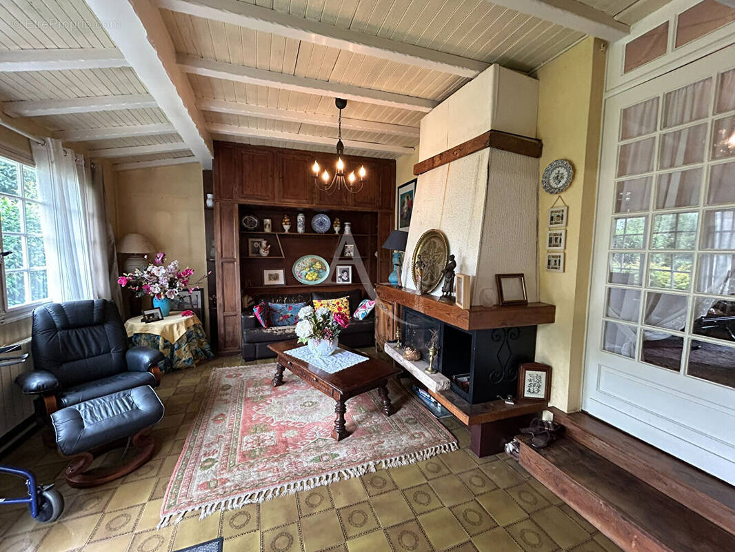 Maison à SAINT-MEDARD-EN-JALLES