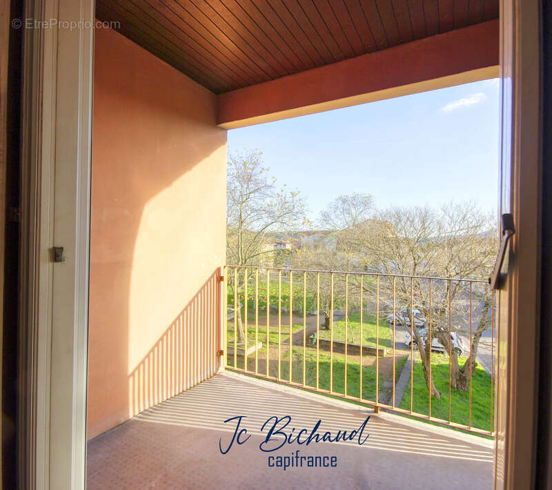 Appartement à CHASSE-SUR-RHONE
