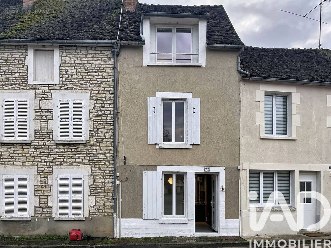 Photo 1 - Maison à BESSY-SUR-CURE
