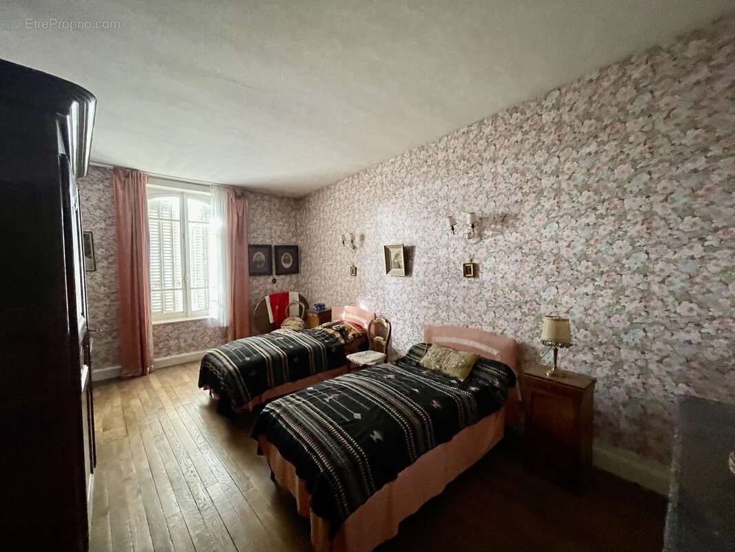 Maison 172 m² à Douzy  - photo 32