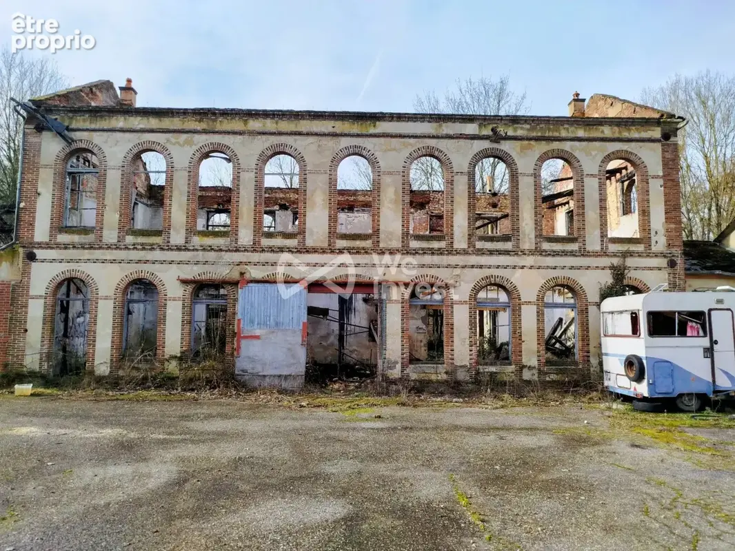 Commerce 2 500 m² à vendre à Saint-Sulpice-Sur-Risle (61300) - photo 3