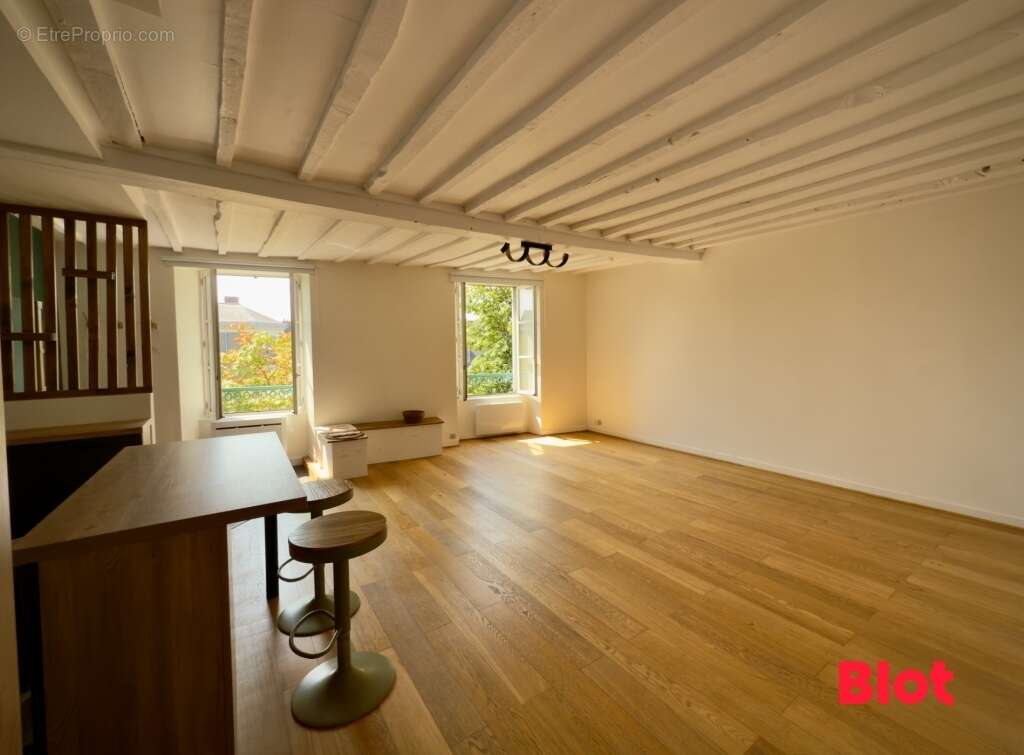 Appartement 79 m² à Vitre  - photo 3