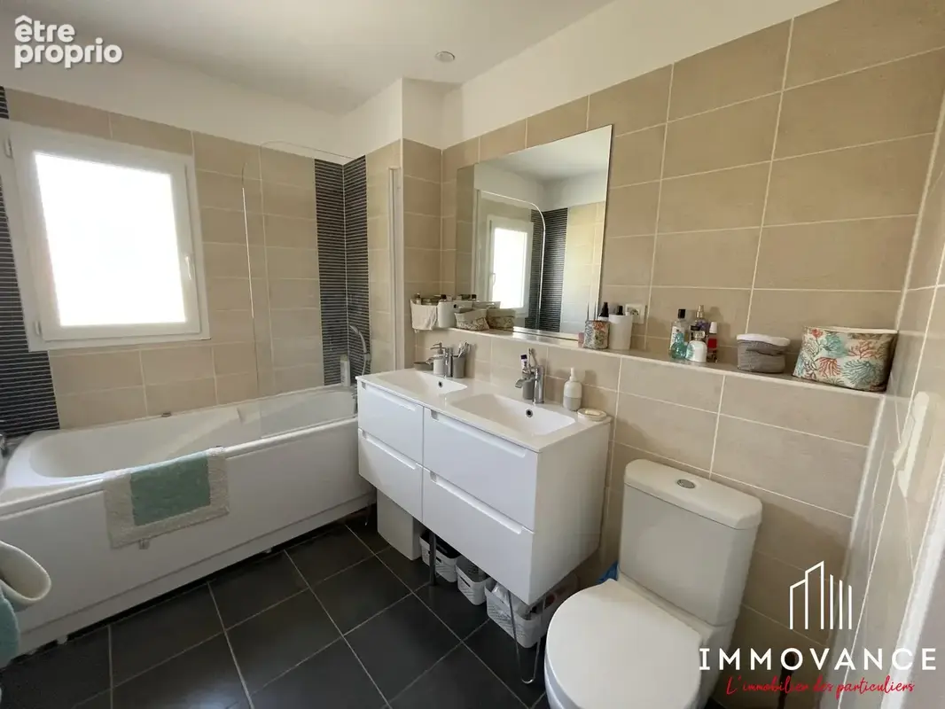 Maison 6 pièces 139 m² à vendre à Castries (34160) - photo 9
