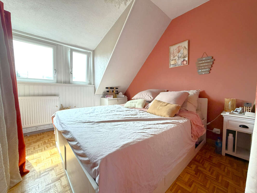 Jolie maison dans un secteur tres prise - photo 8