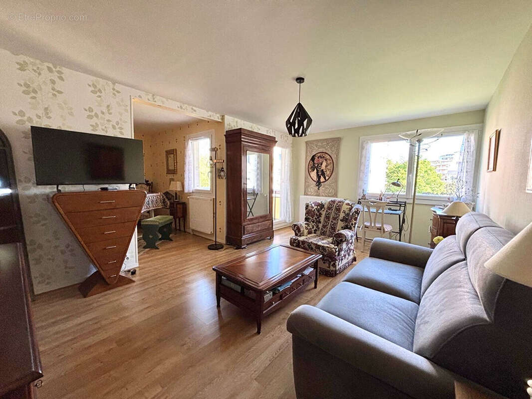 Appartement à TALANT