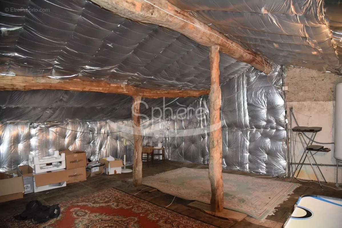 Maison à PEYREFITTE-DU-RAZES