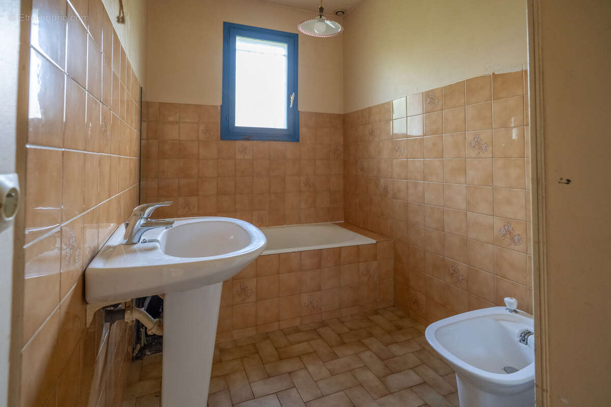 Maison à CHAPONOST