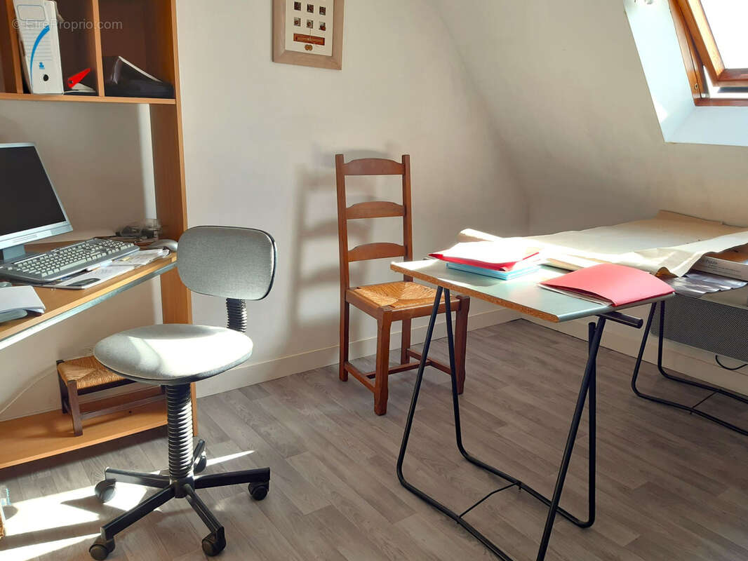 Maison Néo-bretonne dans quartier calme - photo 14
