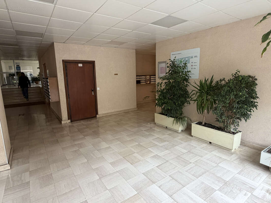 Appartement à PARIS-10E