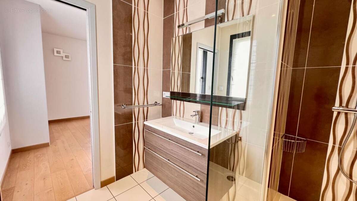 Villa sur vaste sous-sol de 100 m²  ! - photo 12