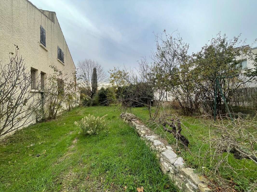 Maison à SAINT-GELY-DU-FESC