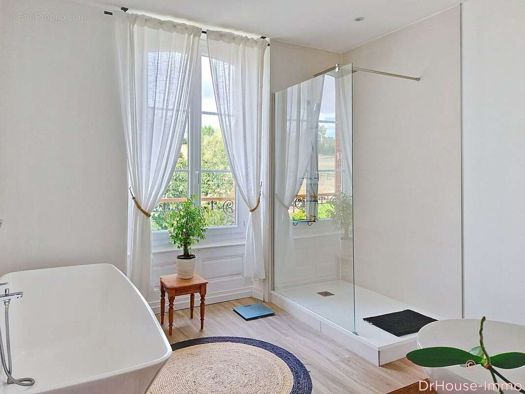 Maison 164 m² à Percy-En-Auge  - photo 3