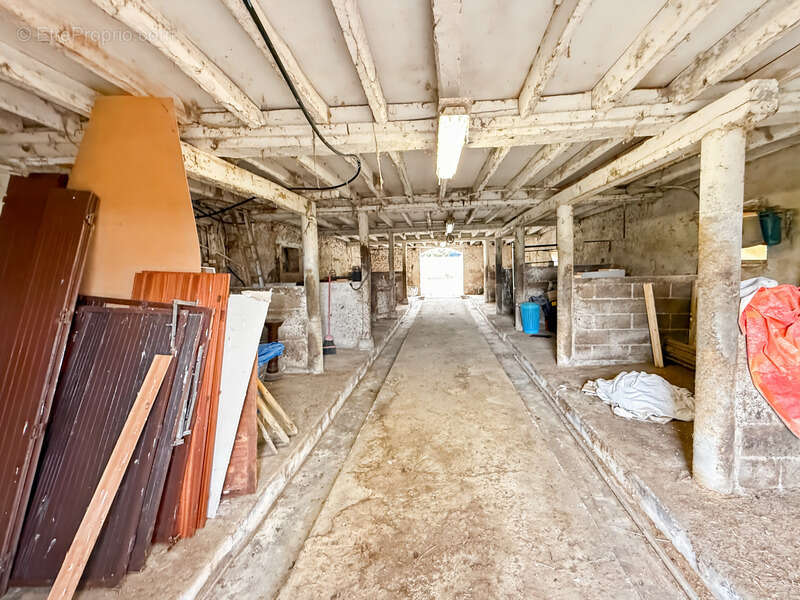 Dpt Gers (32), à vendre BERNEDE Grande maison ancienne de 500 m² habitables à rénover sur 2,5 hectares de terrain, au calme - photo 21