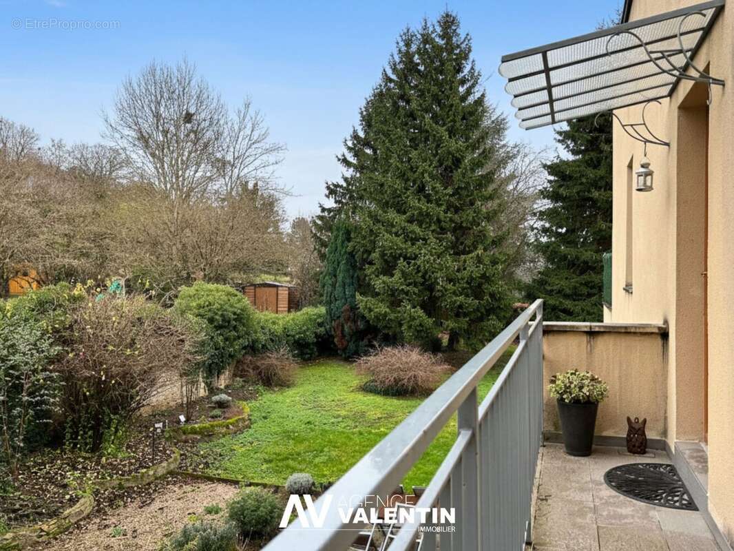 Appartement à MOULINS-LES-METZ