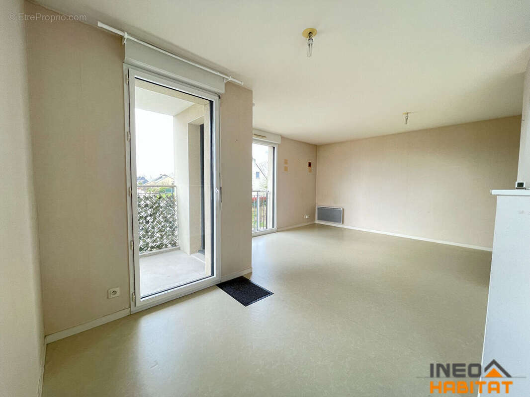Appartement La Meziere 3 pièce(s) 66.21 m2 - photo 3