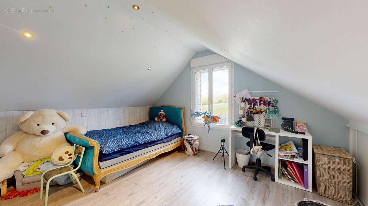 Maison à REFFUVEILLE