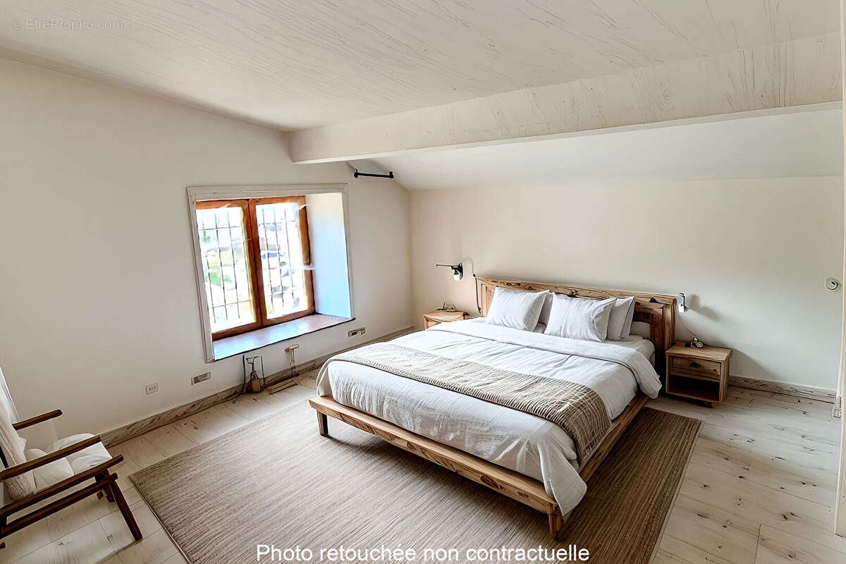 Maison à PASSAVANT-LA-ROCHERE