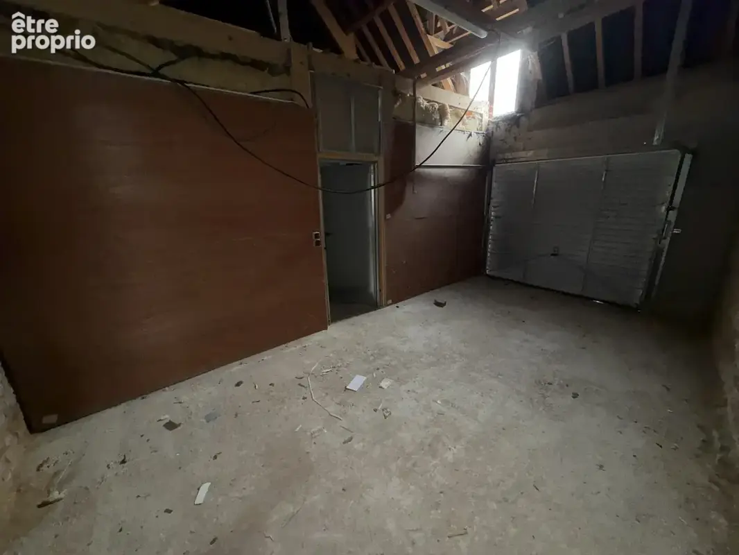Bâtiment 260 m2   Garage / Stockage   Fort potentiel - photo 8