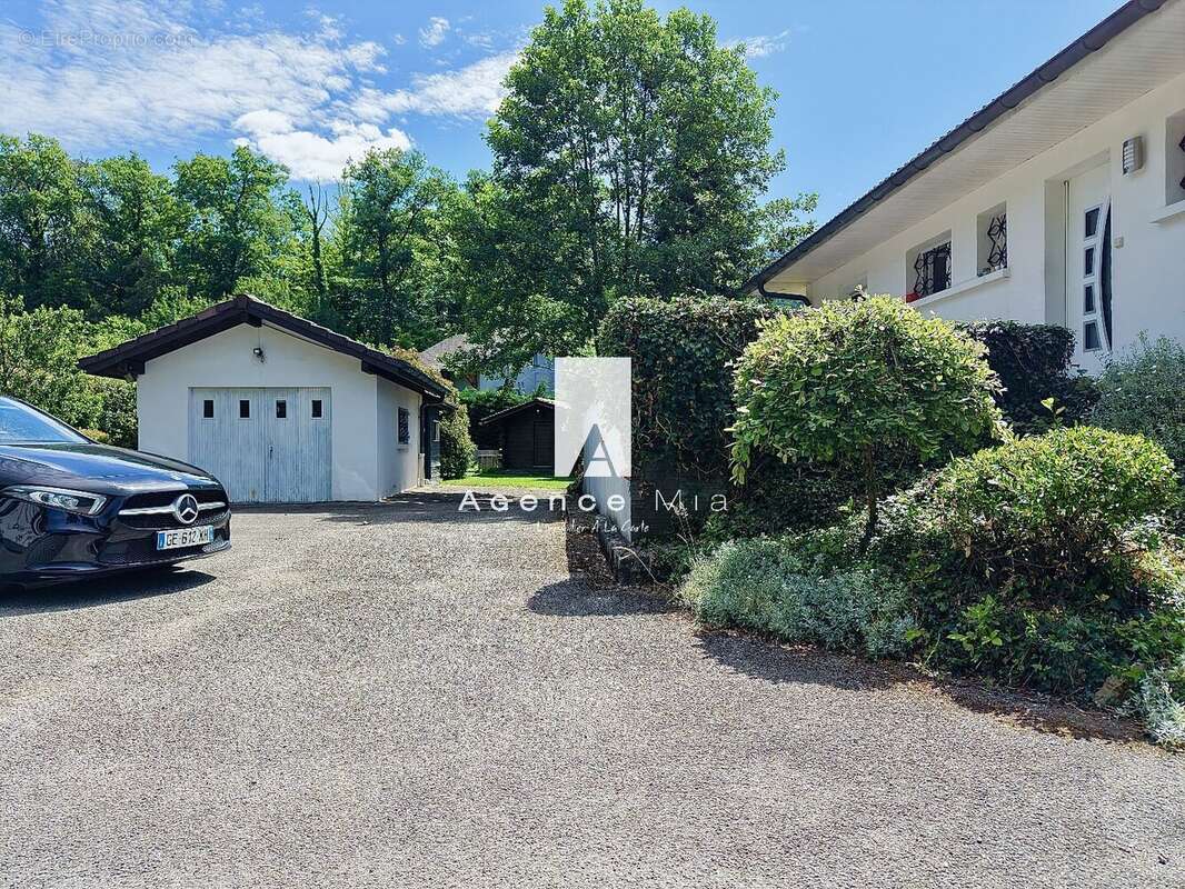 Maison à LYAUD