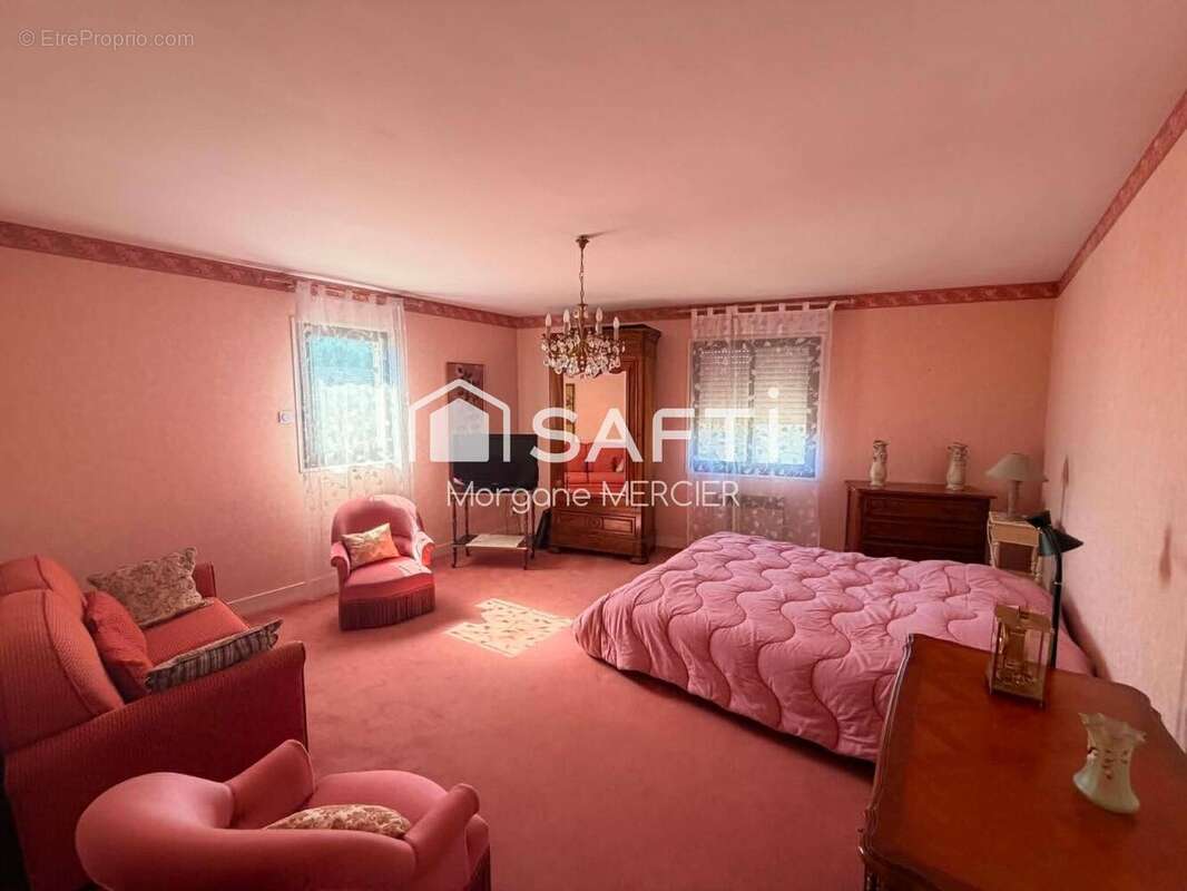 Maison 147 m² à Thouars  - photo 7