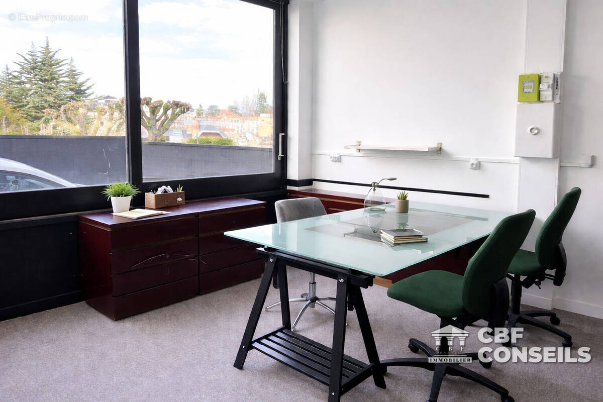 Commerce à CHATELGUYON