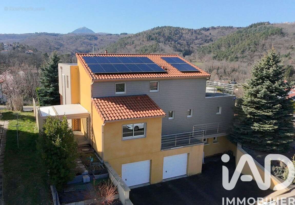 Photo 2 - Maison à DURTOL