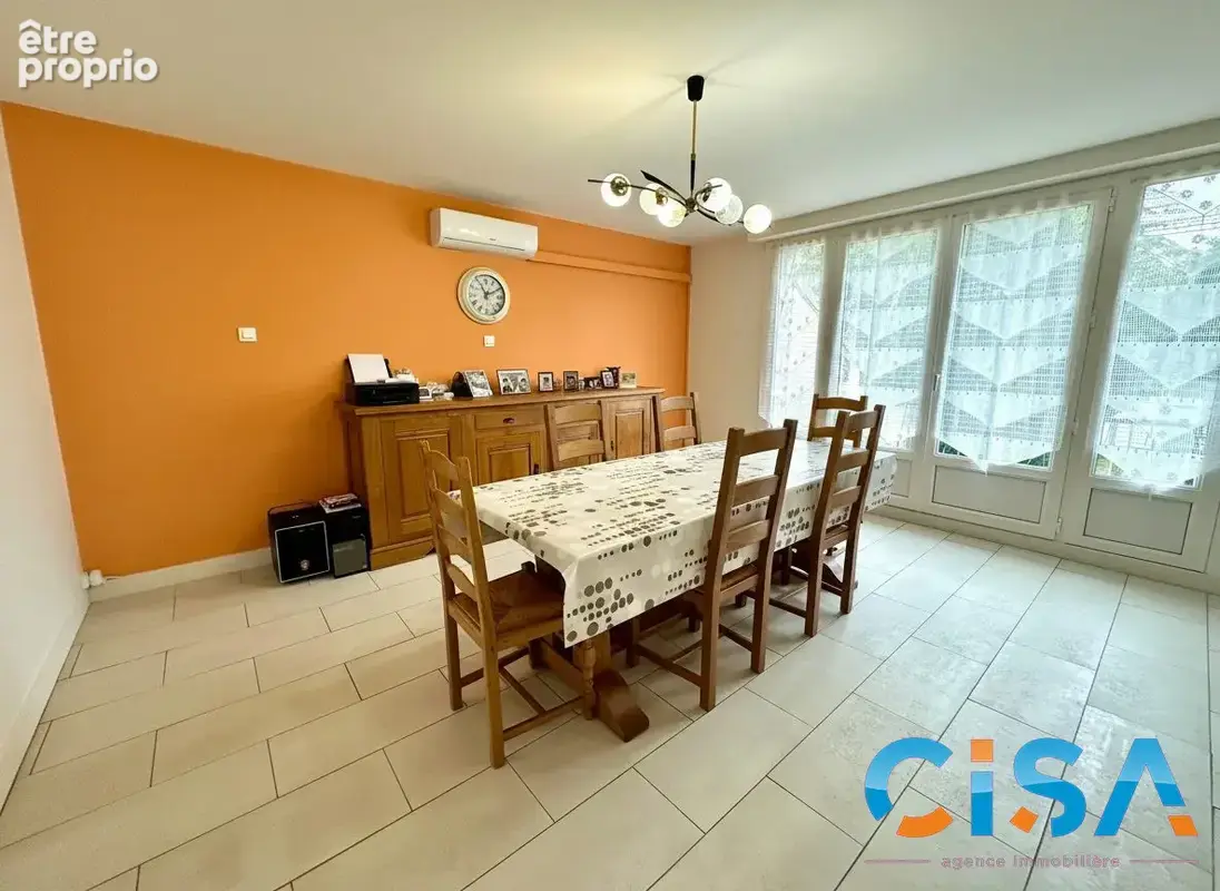 Maison 131 m² à Persan  - photo 4
