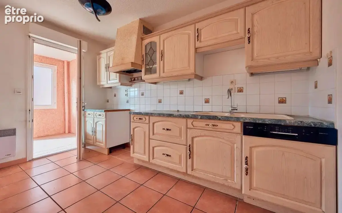 EXCLUSIVITÉ - Appartement T3 de 68 m² avec terrasse et garage - Manosque - photo 2