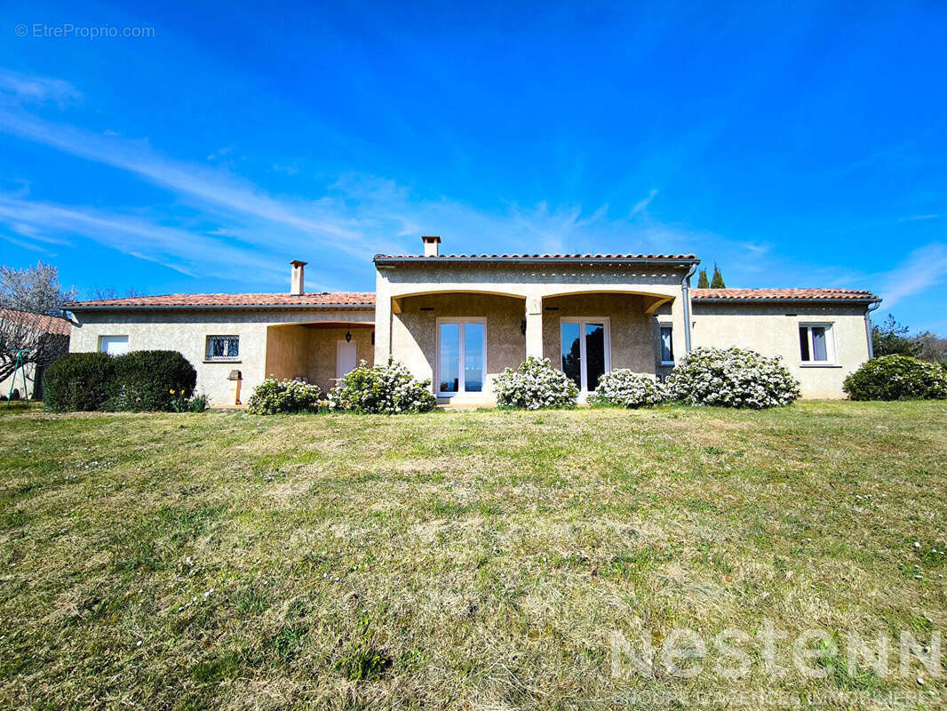 Maison à CAILHAU