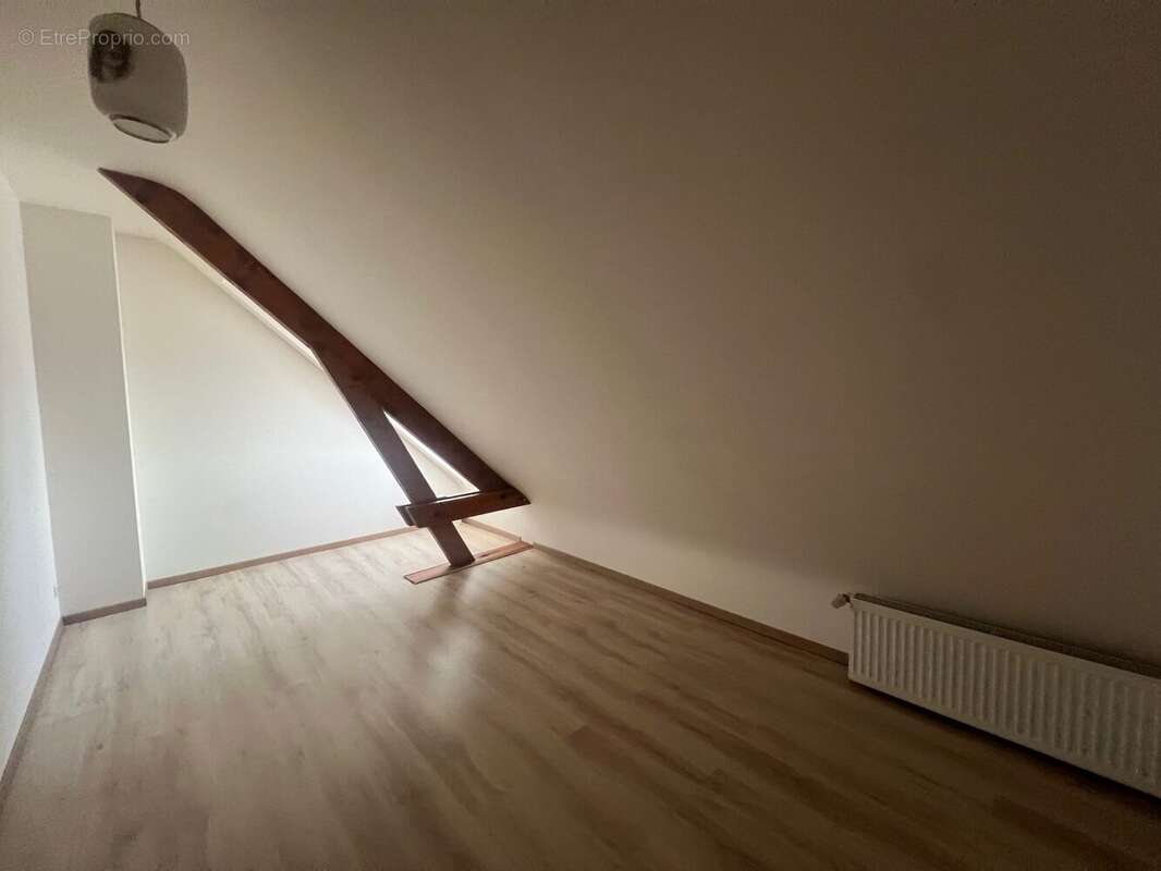 Maison à OUZOUER-SUR-TREZEE