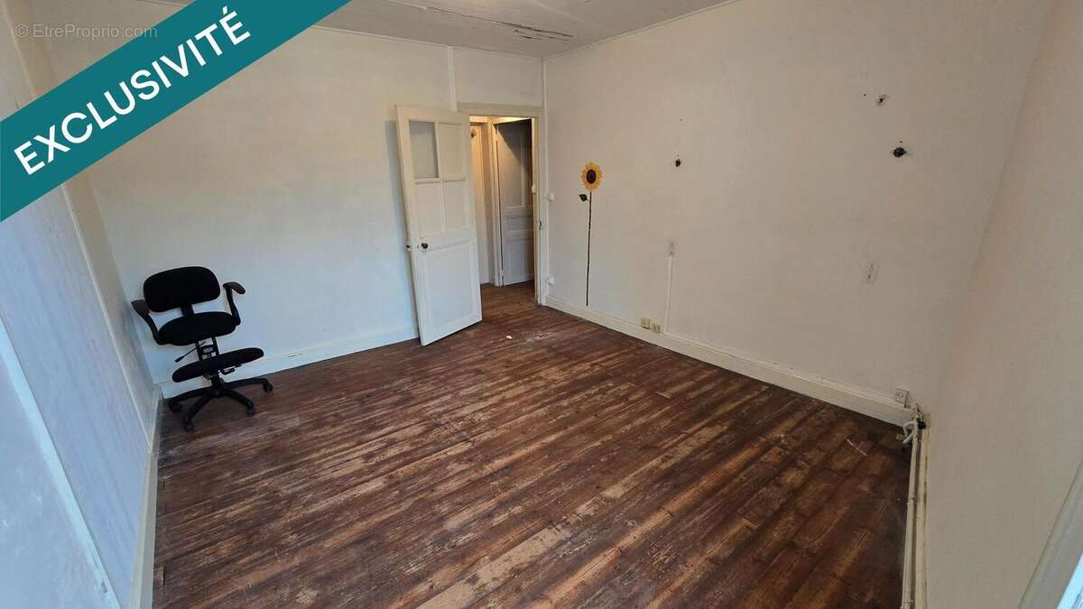 Photo 8 - Maison à LATHUS-SAINT-REMY