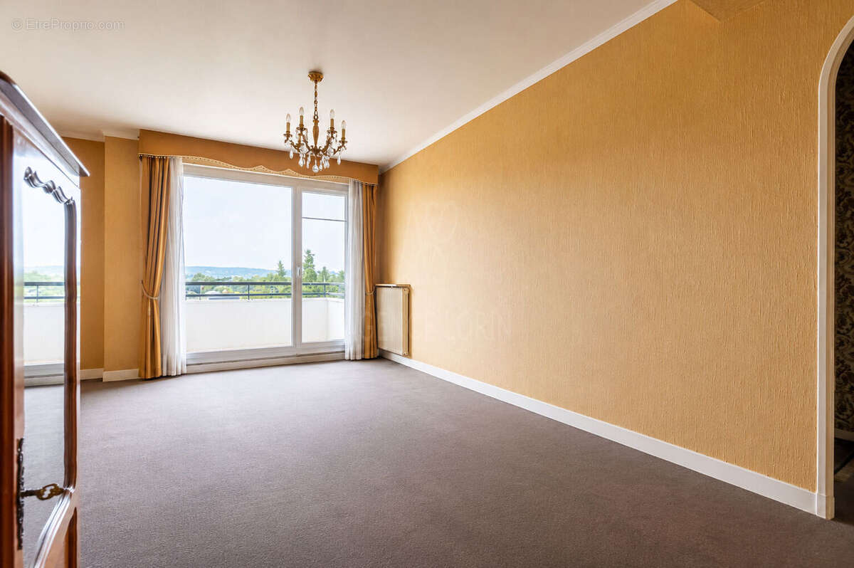 Appartement Le Vésinet 5 pièce(s) 82 m2 - photo 10