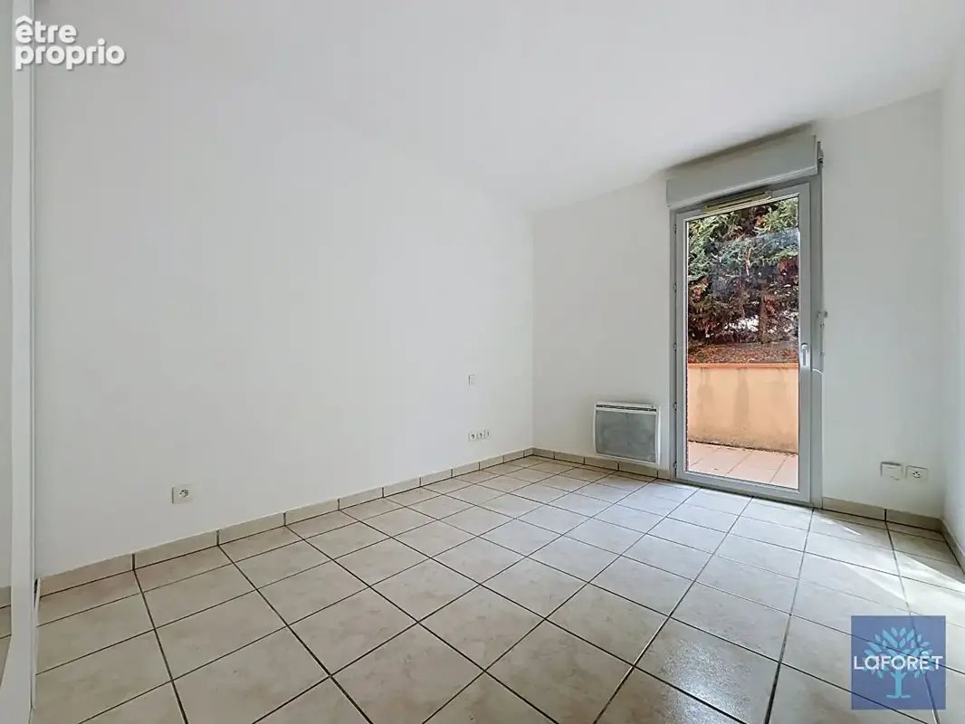 Appartement T3 en rez-de-jardin avec terrasse et piscine - photo 5