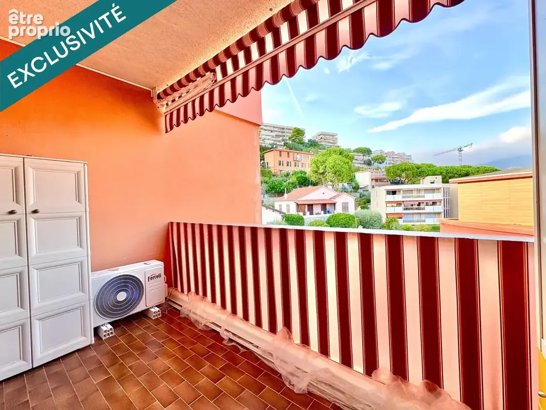 Photo 1 - Appartement à ROQUEBRUNE-CAP-MARTIN