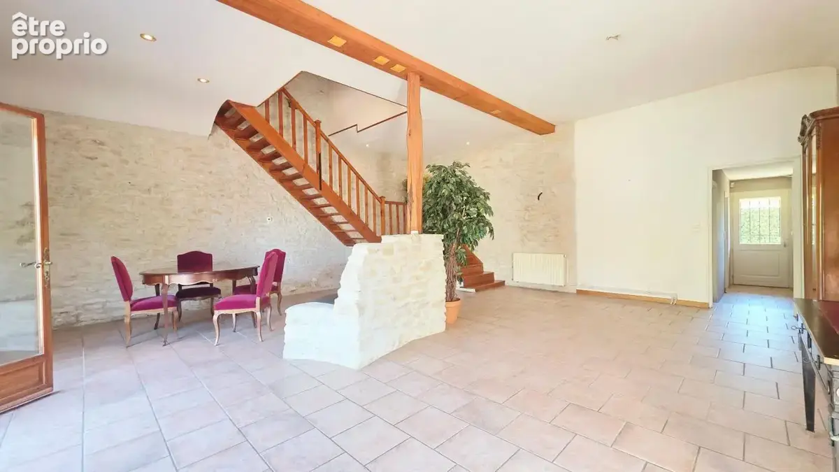 Maison  avec studio independant 165m²  6 pieces 4 chambres piscine - photo 3