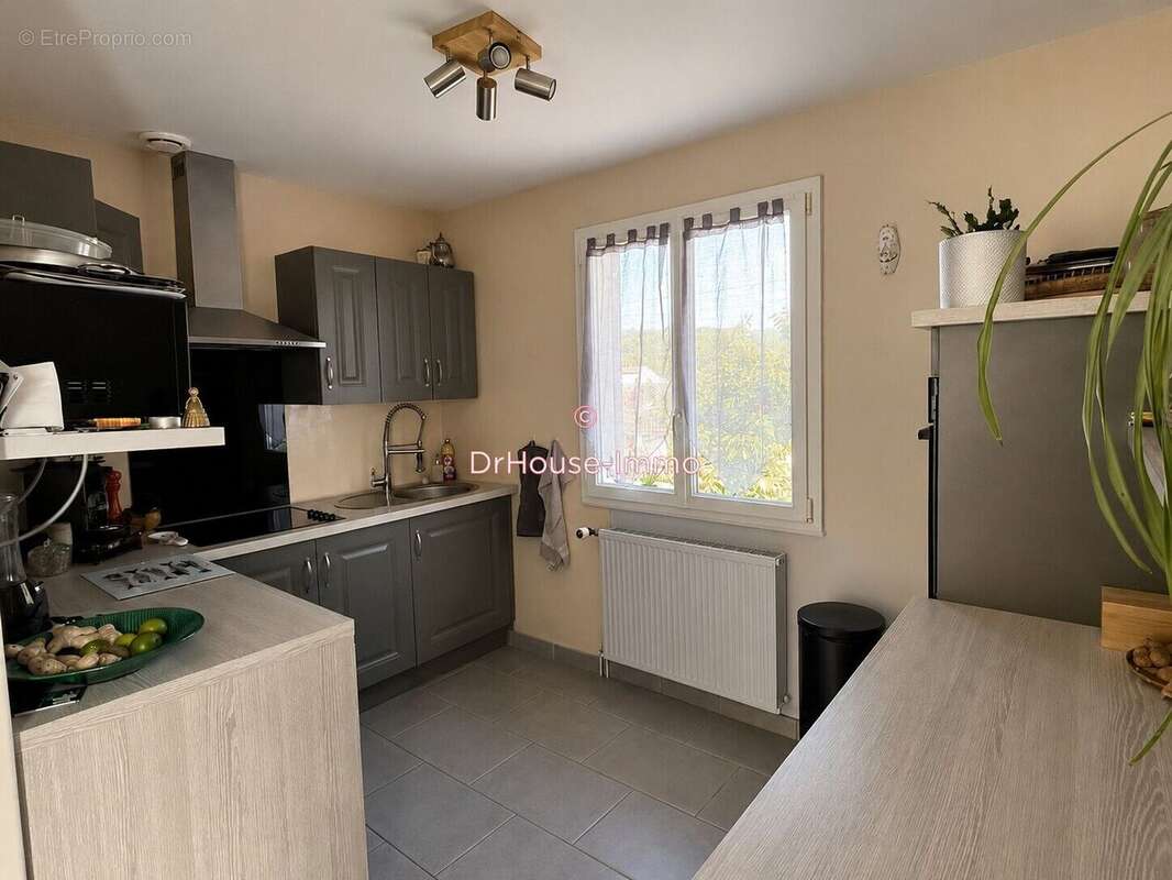 Maison à POMMEUSE