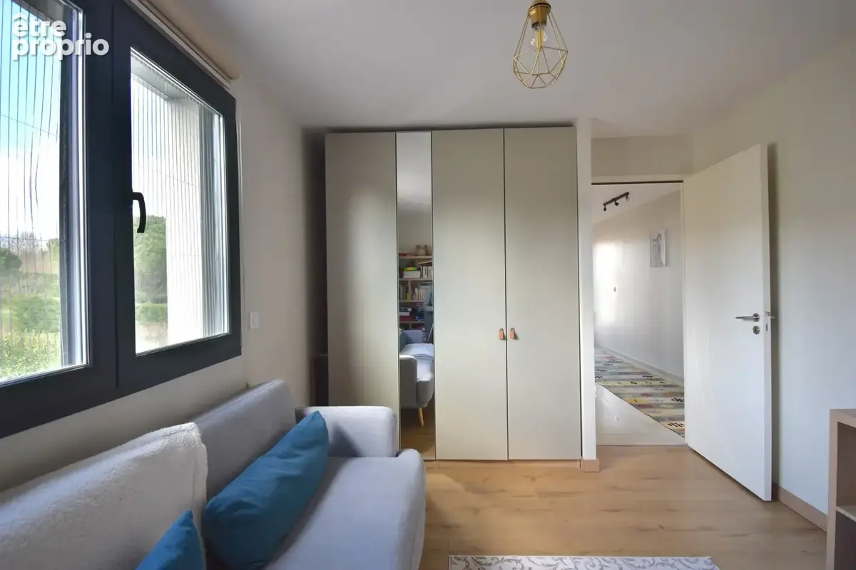 DARDILLY – Superbe villa contemporaine de 151 m² avec vue Mont Verdun - photo 17