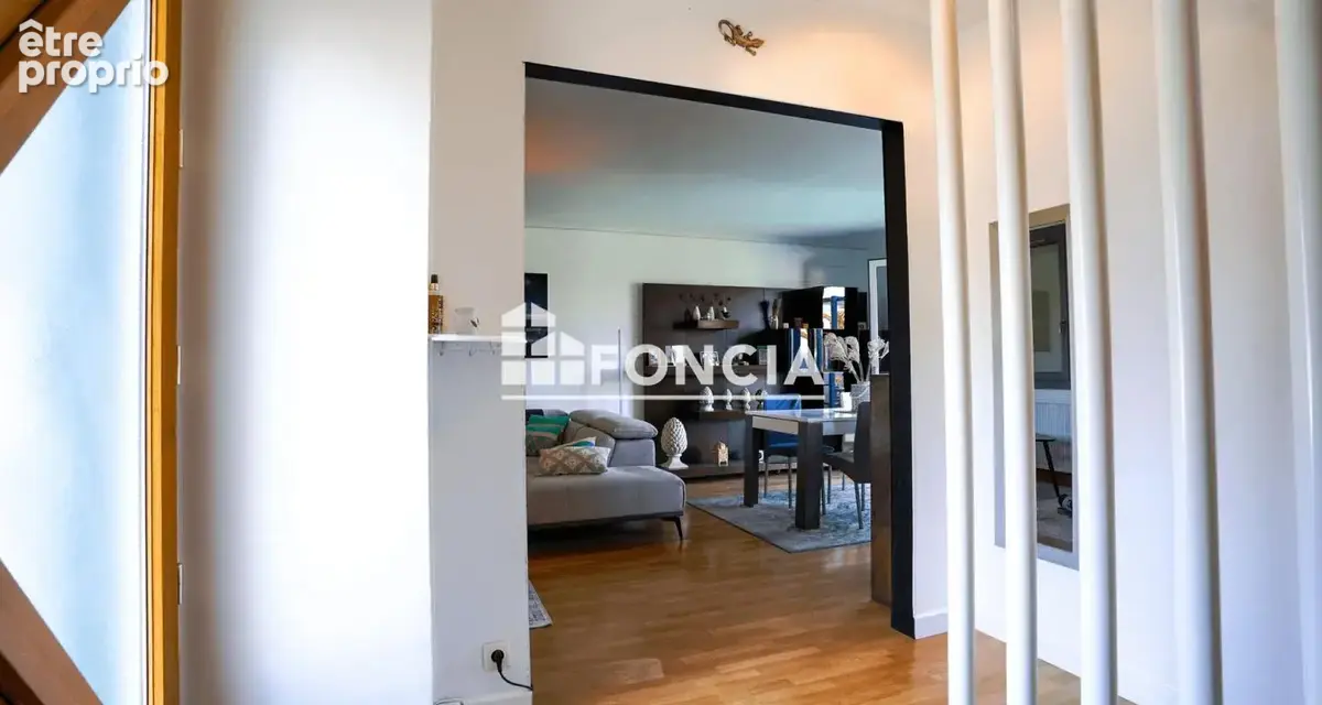 Maison 3/4 chambres avec garage et jardin - photo 2