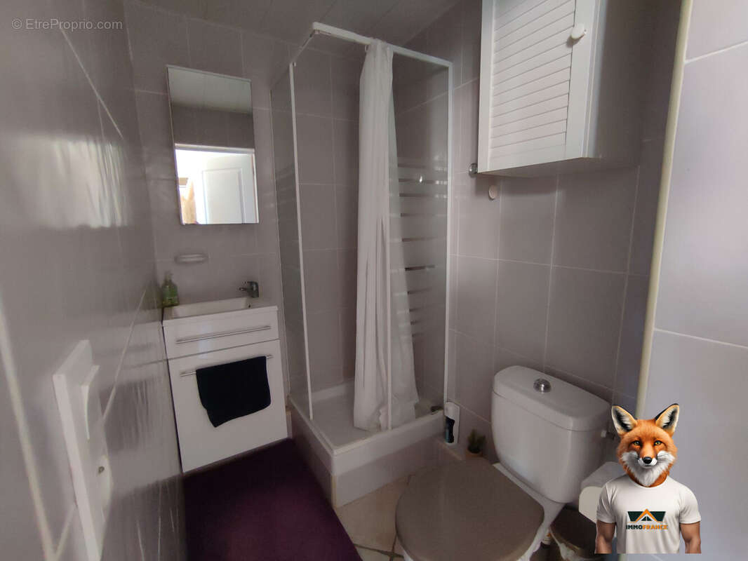 Maison à FONTAINE-MACON