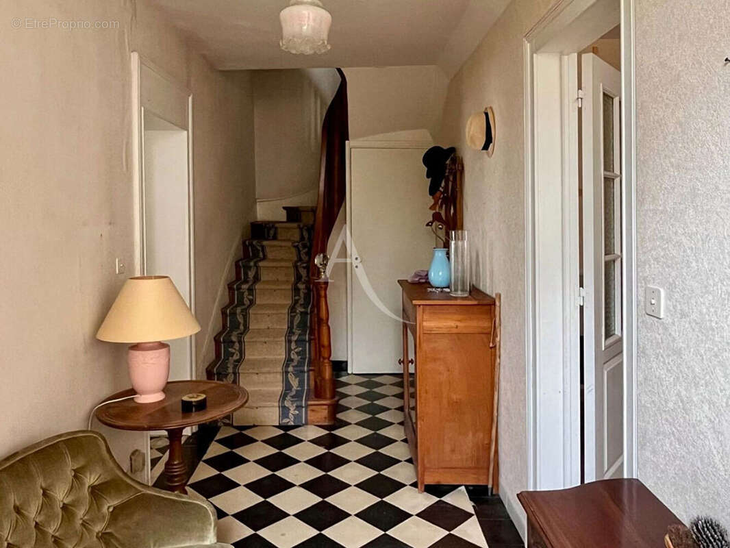 Maison à BLAYE