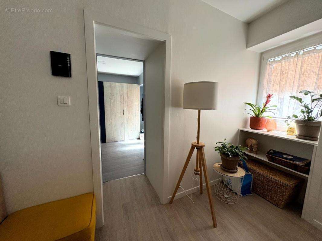 Maison à vendre 4 pièces ISSOIRE (63) - photo 5