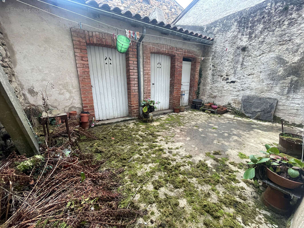 Maison à PAULHAGUET