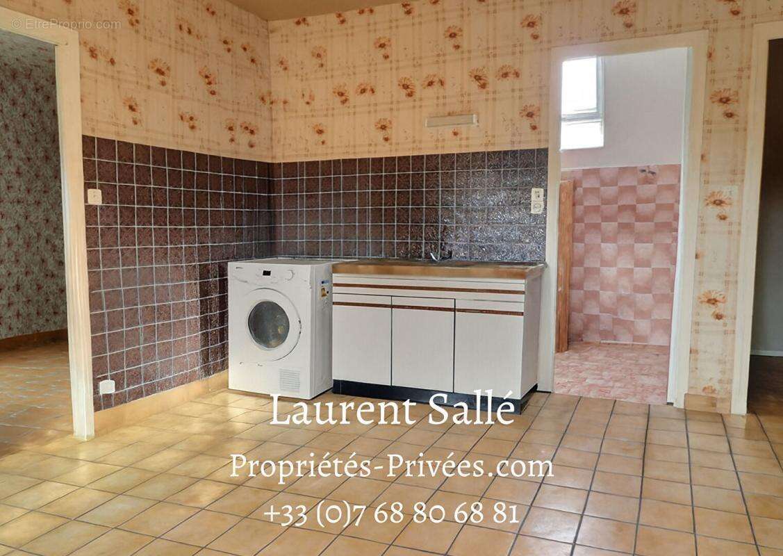SAINT-GRAVÉ (56220) - Maison indépendante avec dépendance en pierres - photo 8